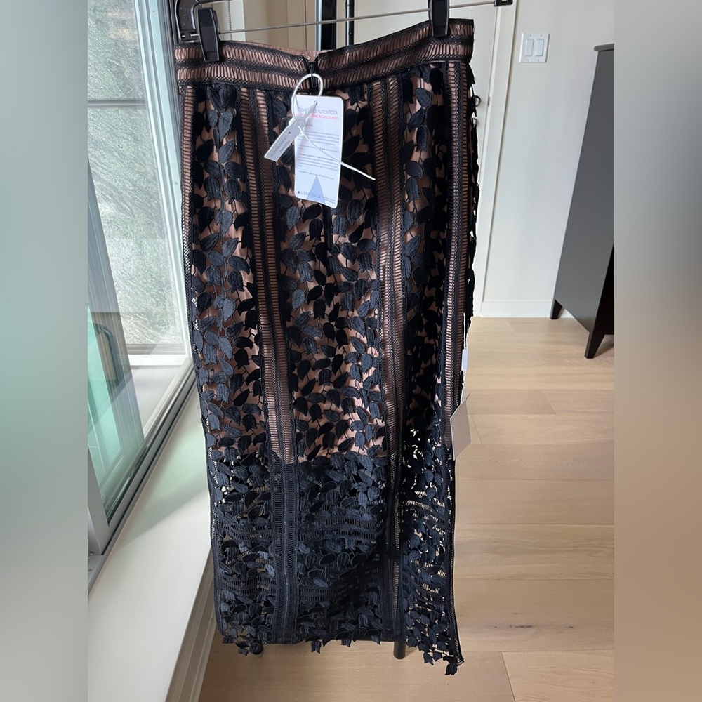 Self-Portrait Arabella Lace Midi Skirt Size 4 NWT - Picture 3 of 6